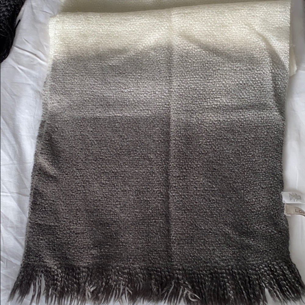 Loft Scarf